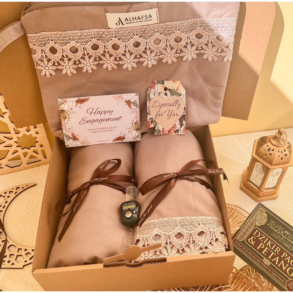 Jual Jannah / Hampers lebaran/ hampers alat sholat / hampers mukenah ...