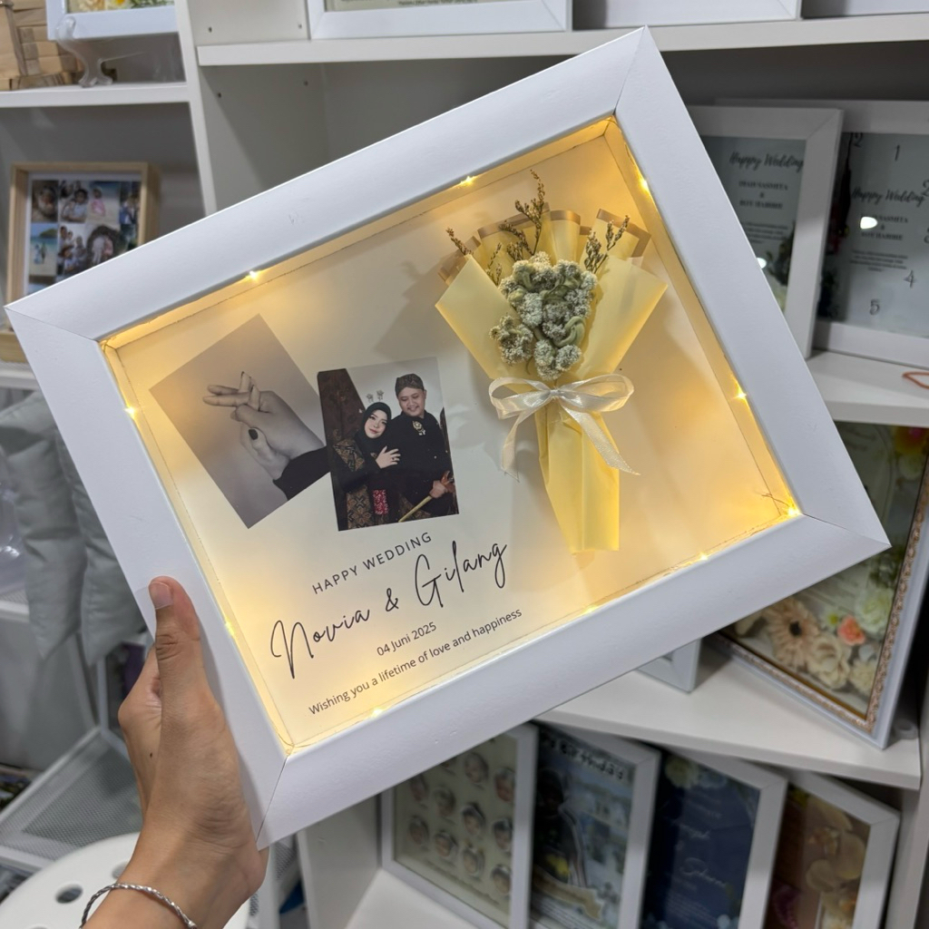 Jual flower in frame kado hadiah ulang tahun pernikahan nikah wedding ...