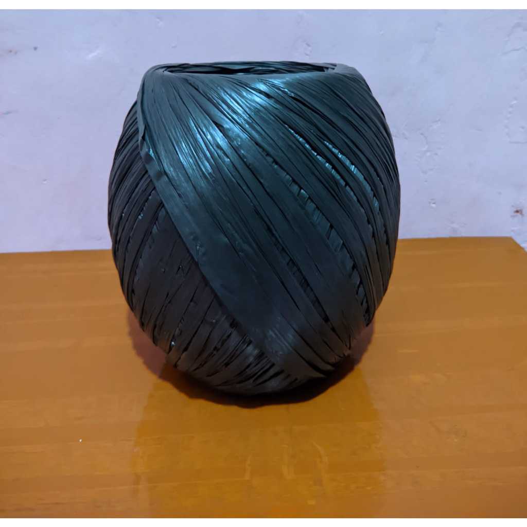 Jual TALI RAFIA HITAM TEBAL 1KG FULL | Shopee Indonesia