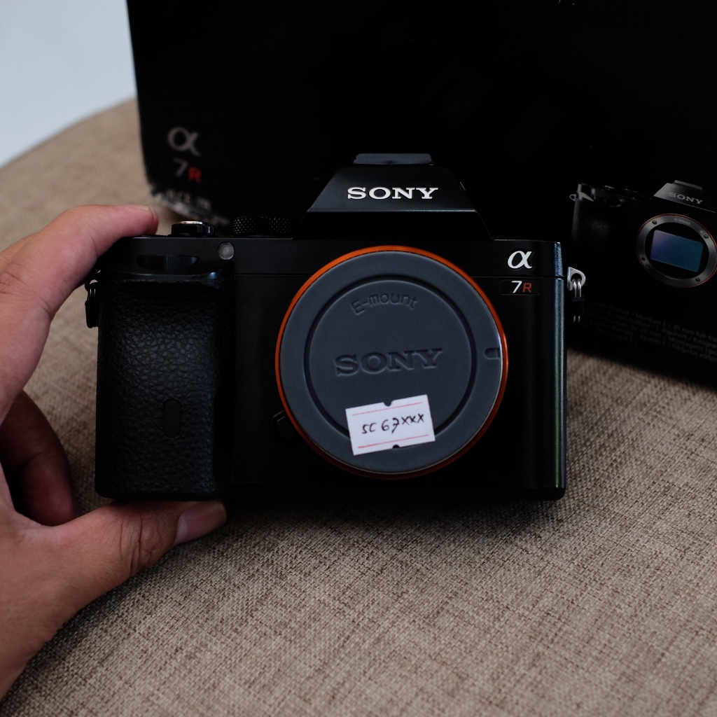Jual KAMERA SONY A7R / SONY A7 R / SONY A 7R FULLRAME BODY ONLY SIAP ...