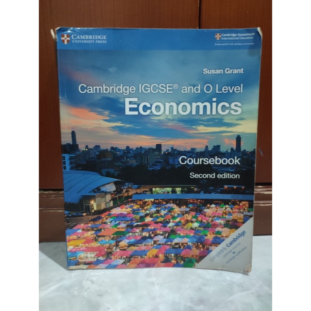 Jual Buku Bekas Cambridge IGCSE and O Level Economics Coursebook Second ...