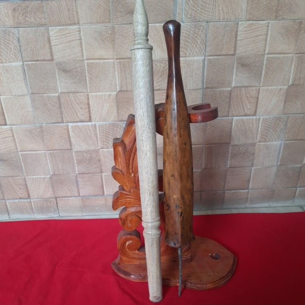 Jual Tumbak Biring Sepuh Besi Pulen,Pamor Udan Mas Tiban,Wos Wutah ...