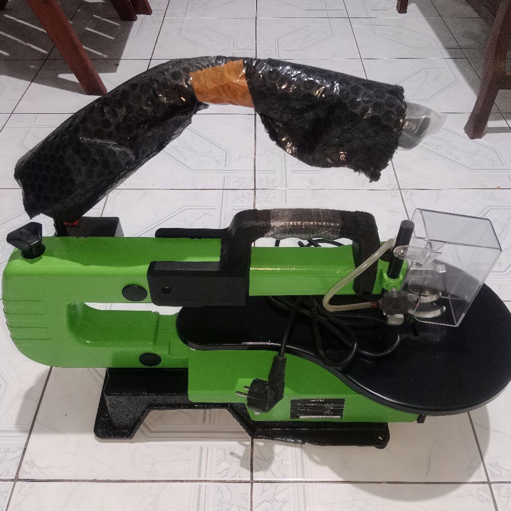 Jual Mesin Scroll Saw RYU RSS 125 - Mesin Gergaji Ukir Kayu Triplek ...