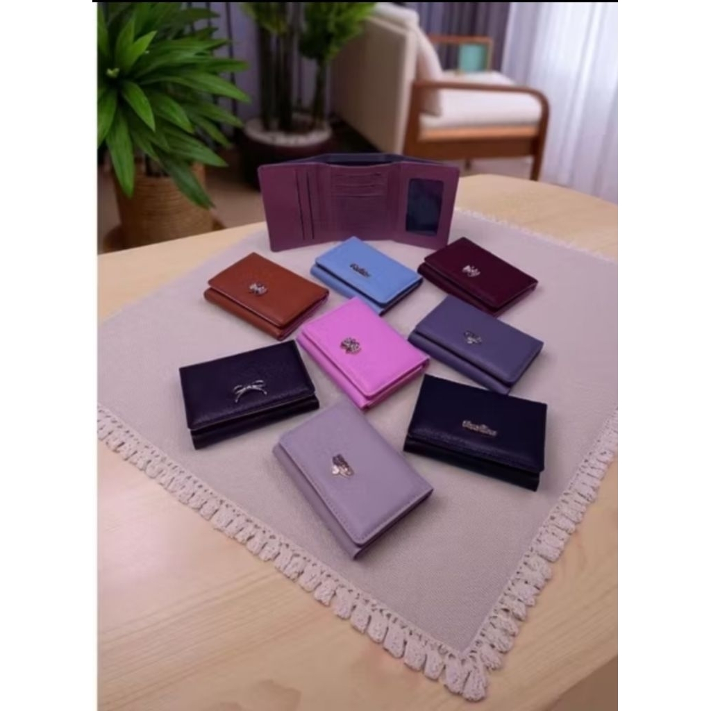 Jual Dompet wanita, dompet lipat mini variasi warna dan logo, satuan ...