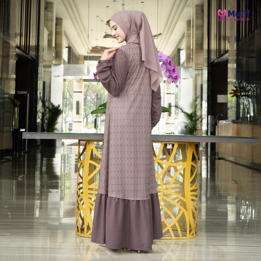 Jual MUTIF Sarimbit Ariyani Bhanu Macaroon Brown | Shopee Indonesia