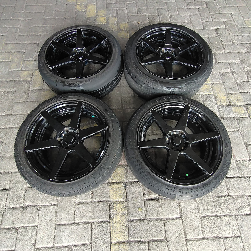 Jual VELG MOBIL RACING RING 17 LEBAR 7,5 LUBANG BAUT PCD 5x114 + BAN ...