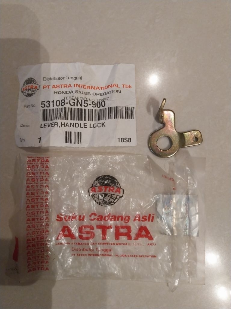 Jual Plat kancingan pengunci stang stir untuk motor Astrea grand dan ...