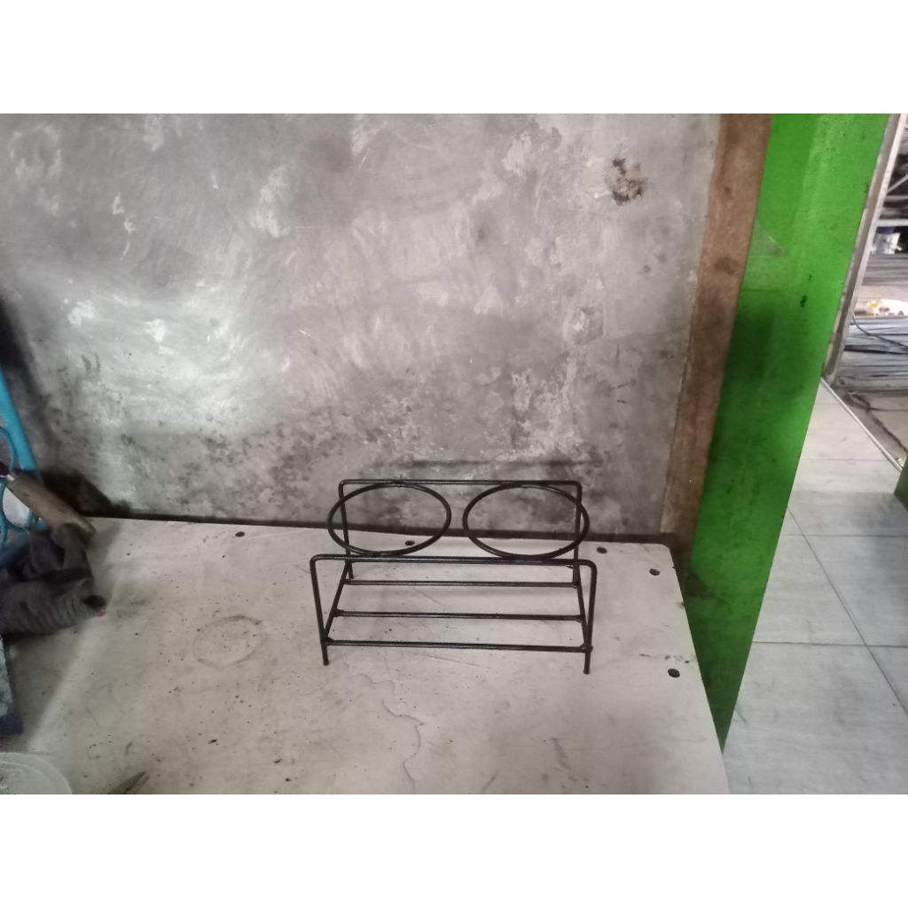 Jual RAK BOTOL,TEMPAT BOTOL MINYAK ESTETIK | Shopee Indonesia