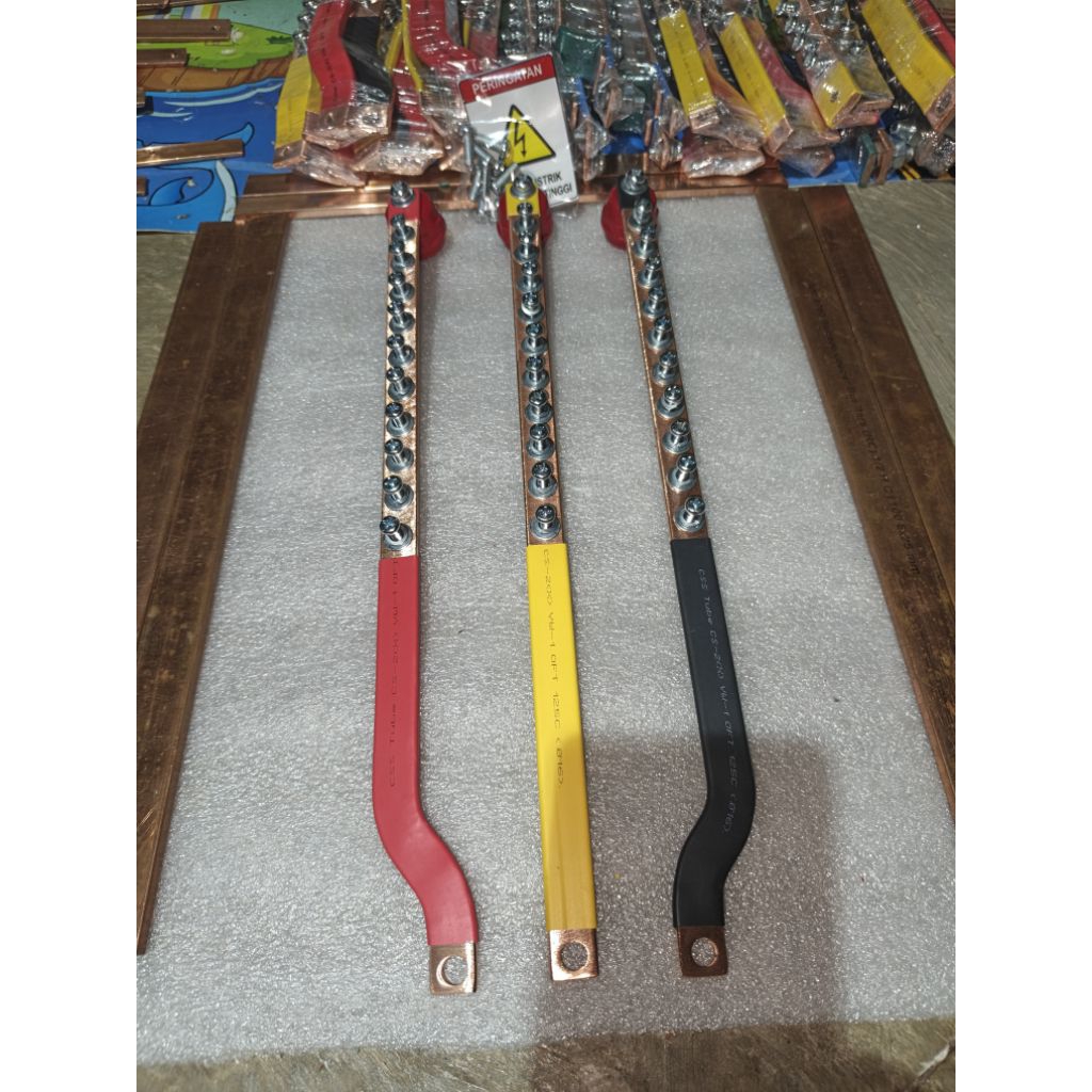 Jual BUSBAR 3×15 RST PANJANG 35 CM UNTUK MCCB 30A/100A | Shopee Indonesia