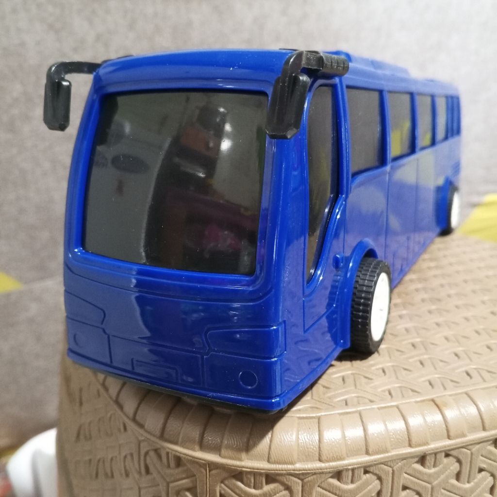 Jual mainan bus bis warna biru tua navy Dongker terbaru dari rkc ...