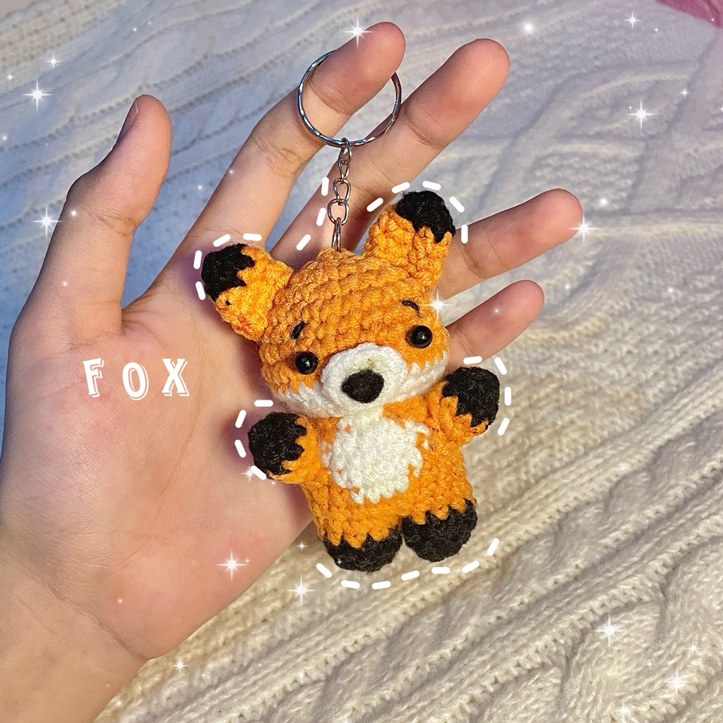Jual [CROCHEARA] crochet keychain fox rubah | gantungan rubah ...