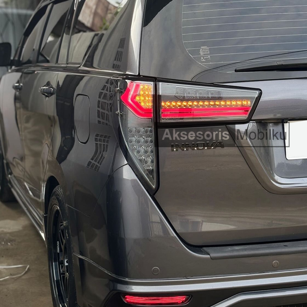 Jual Stoplamp Innova Reborn Lexus Led Smoke Welcome Light | Shopee ...