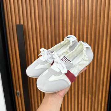 Sepatu Sneakers Flatshoes Sport Casual Wanita