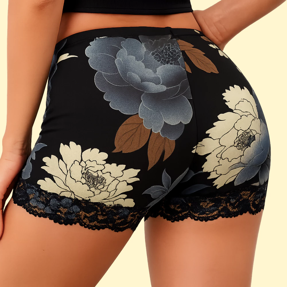 Lace Hotpants