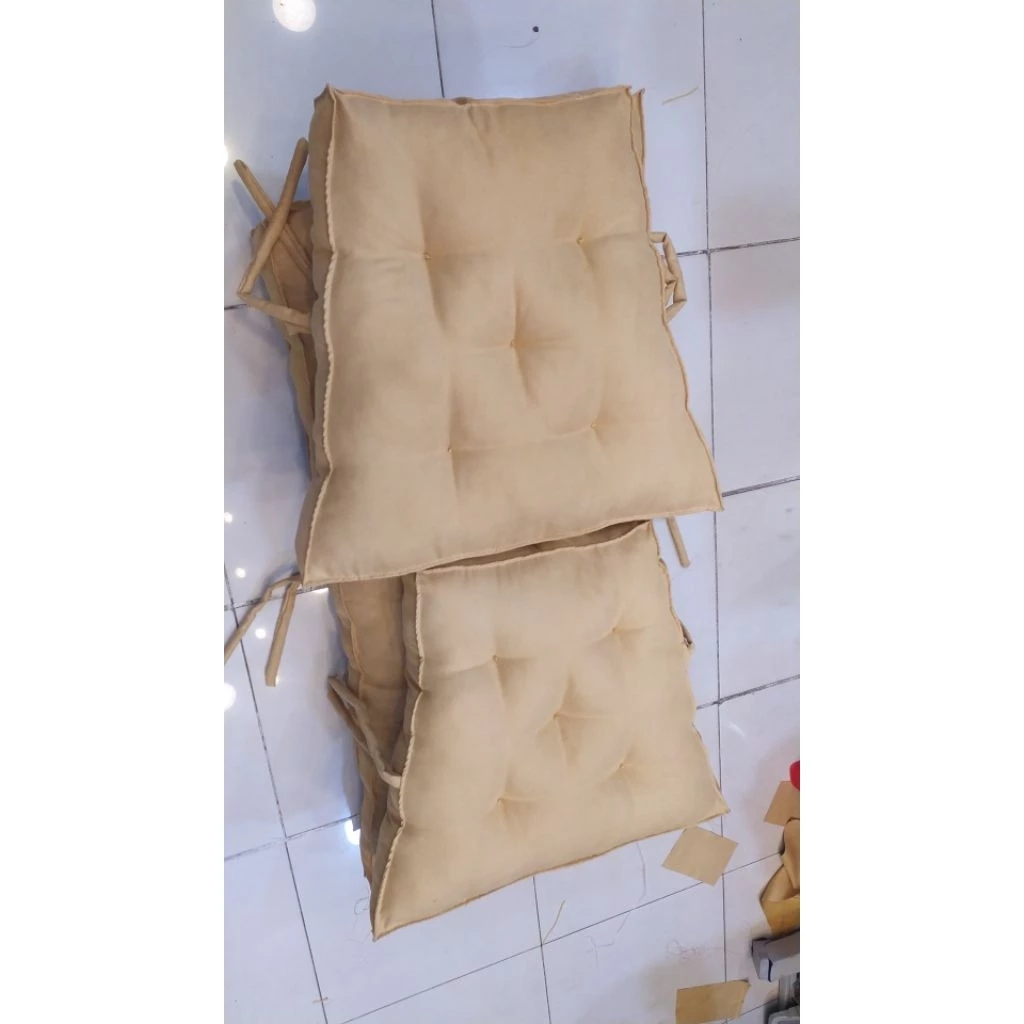 alas bantal/bantal alas sofa/alas sofa kayu/costum bantal / bantalin - foto 1