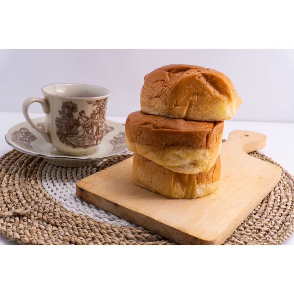 Jual Roti Bon Bon Manis Lembut Tabur Gula Salju | Camilan Roti Jadul ...