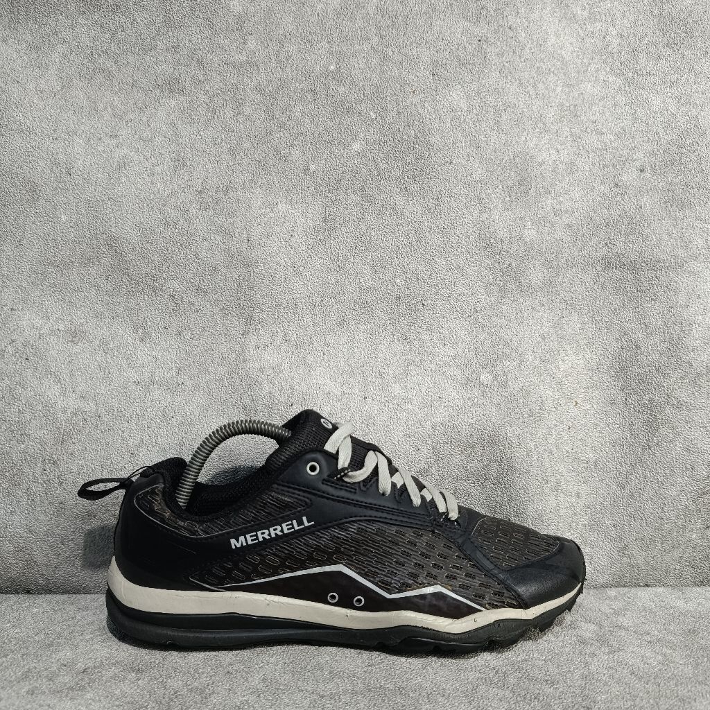 Jual Sepatu Outdoor Merrell Trail Size 42 Fit 41,5 | Shopee Indonesia