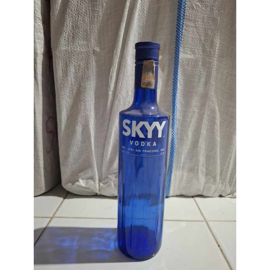 Jual botol bekas sky vodka | Shopee Indonesia