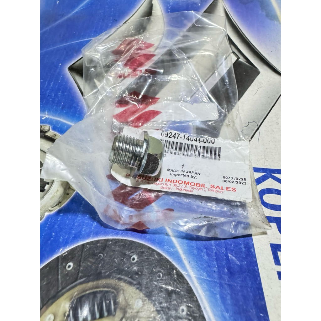 Jual Baut BaK Buangan Oli Mesin Escudo XL7 Escudo 1600cc Kapsul APV ...