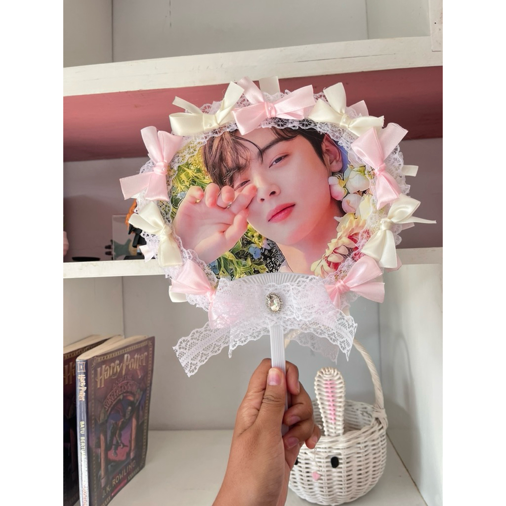 Jual Erunie Adachi Cha Eun Woo Kipas Tangan Kpop, Uchiwa, Kpop ...
