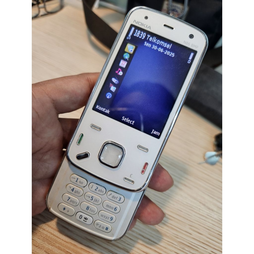 Jual Nokia N86 8MP all operator hp batre aja | Shopee Indonesia