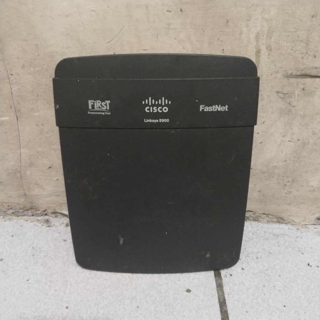 Jual MODEM ROUTER INTERNET CISCO E900 | Shopee Indonesia
