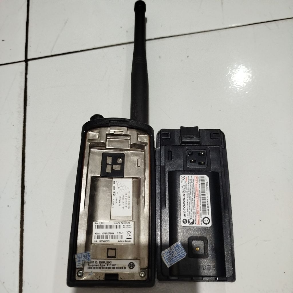 Jual Motorola Ht Mag One a12 bahan | Shopee Indonesia