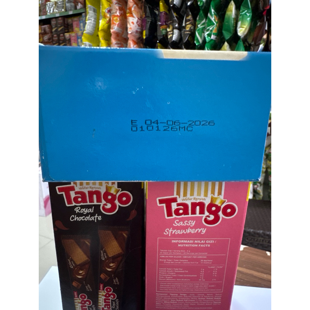 Jual Tango wafer box ( 5gr x 20pcs ) ECER per box | Shopee Indonesia