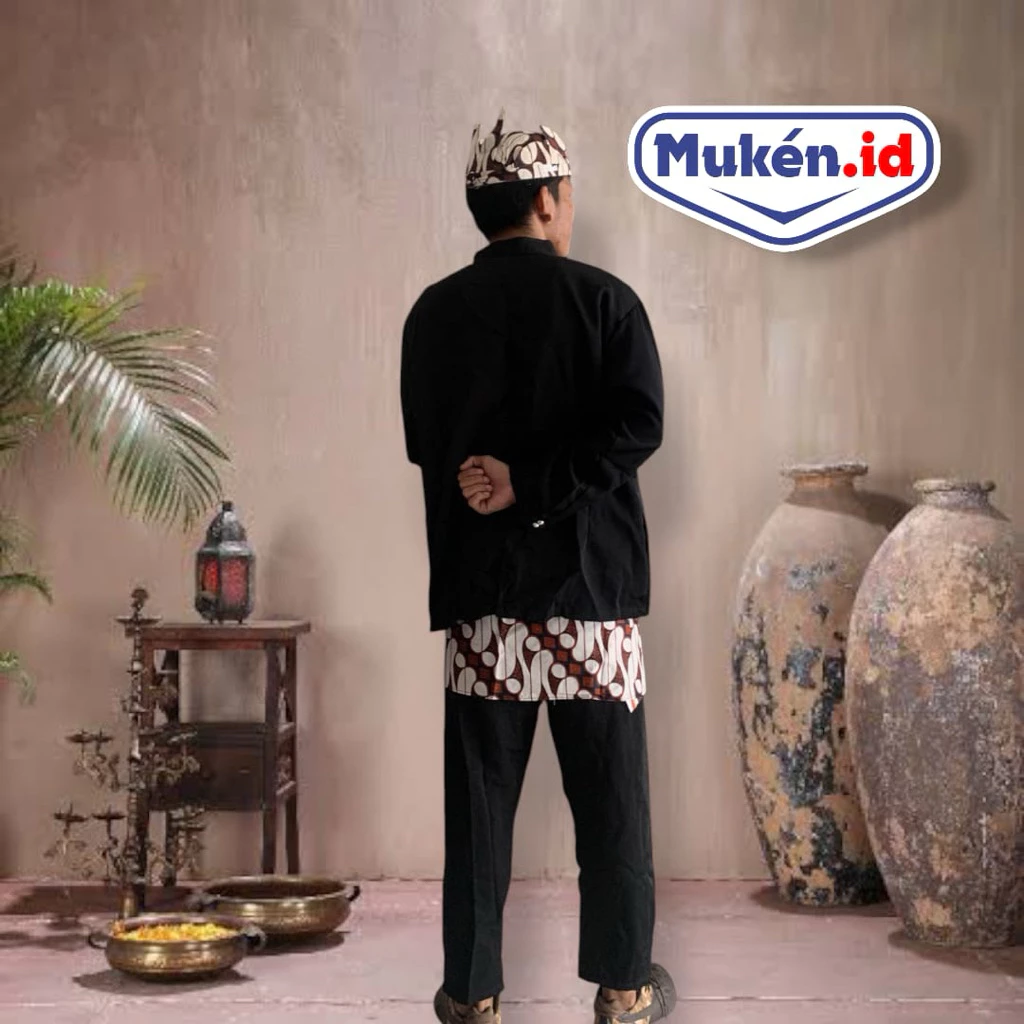 Baju Adat Cak Ning Surabaya