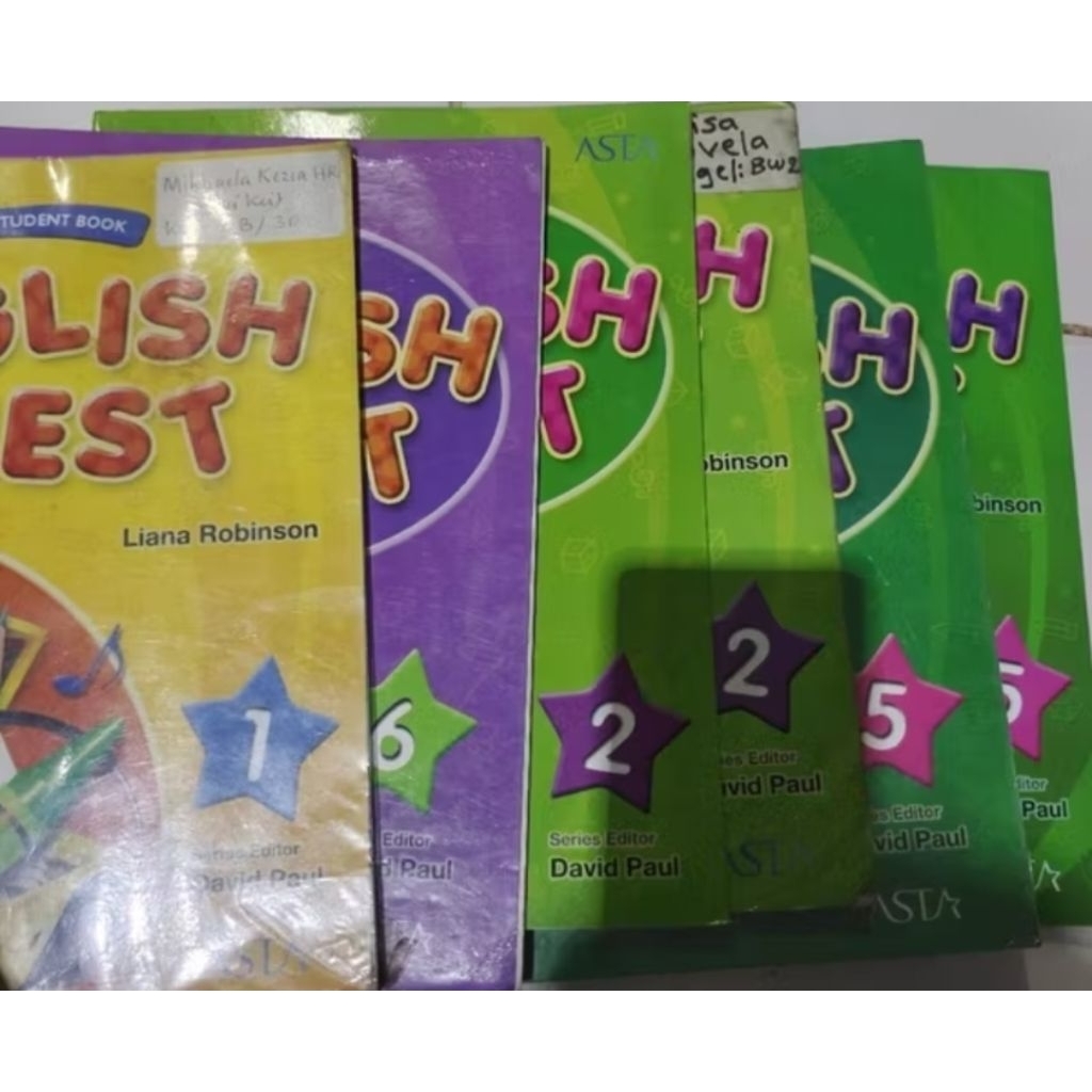 Jual BUKU ENGLISH CHEST STUDENTS BOOK -WORKBOOK ORIGINAL | Shopee Indonesia