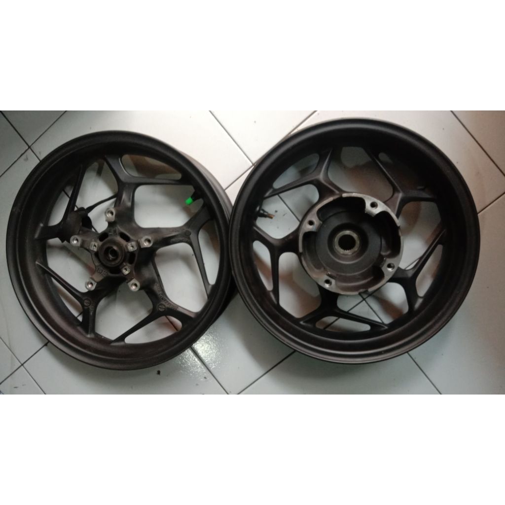 Jual Velg pcx 160 dublle disc Original Copotan | Shopee Indonesia