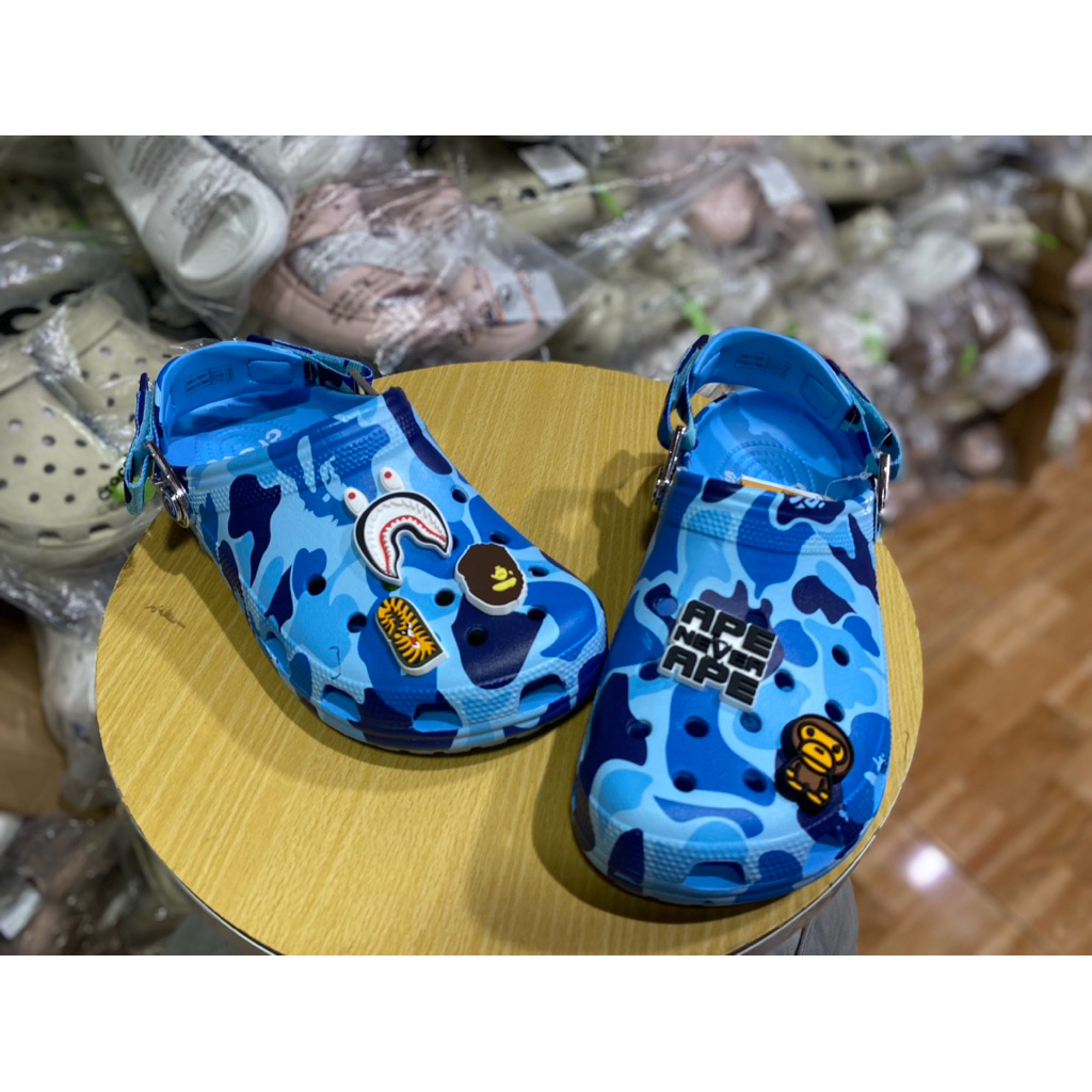 Jual CROCS CLASSIC X BAPE ORIGINAL (incloude jibbitz+free tote ...