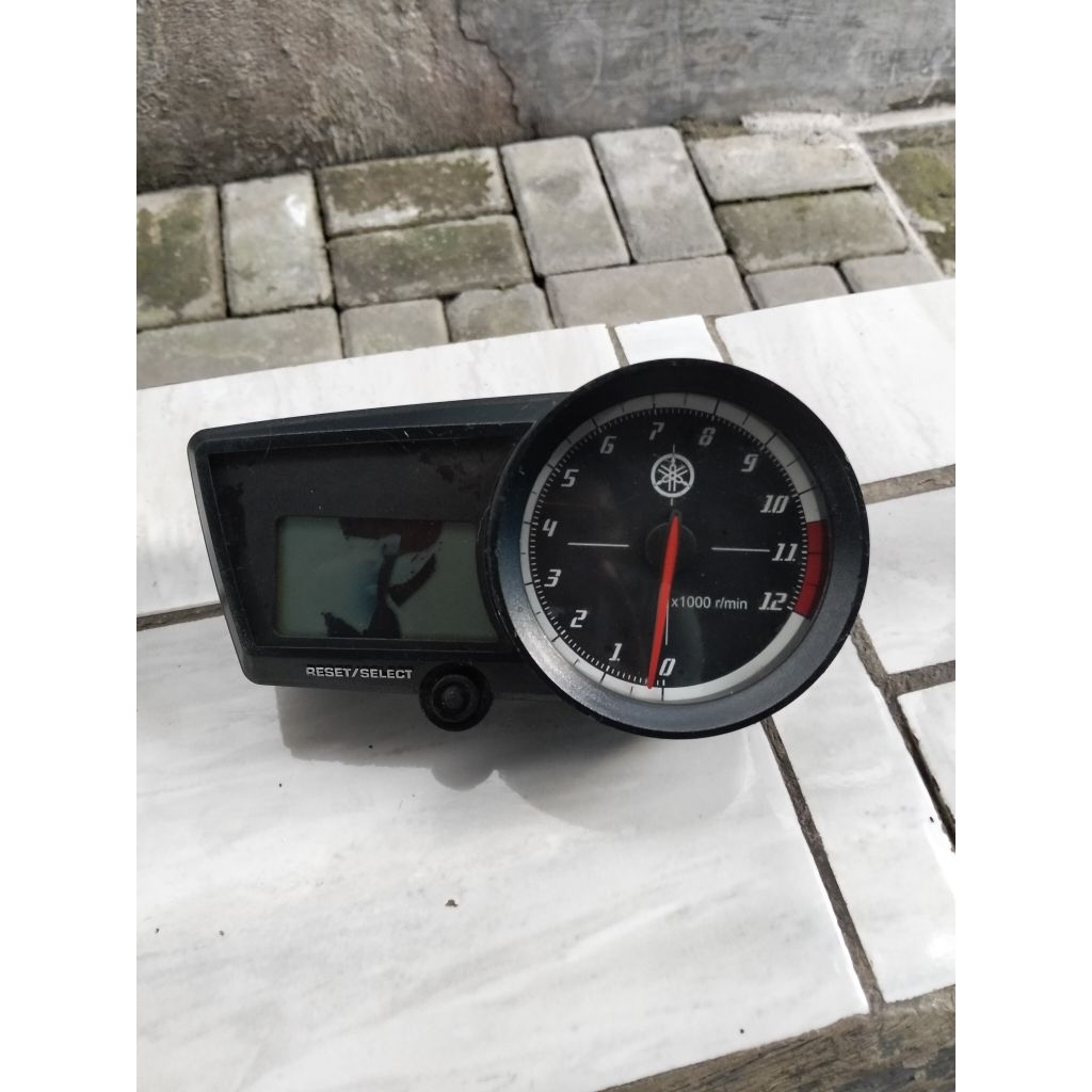 Jual Speedometer Yamaha R15 old BAHAN. kilometer km Yamaha R15 old ...