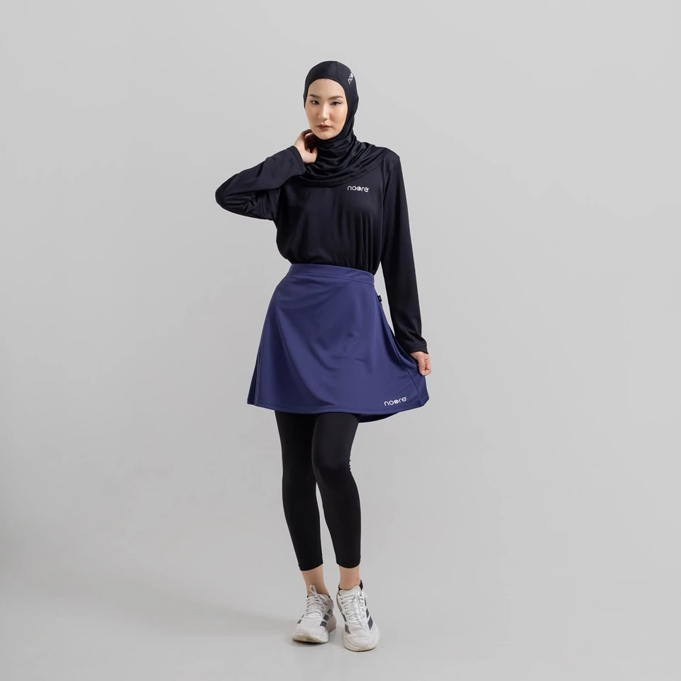 Rok Olahraga Seraphina Skirt Pro Navy dari Noore untuk Aktivitas Sehari-hari
