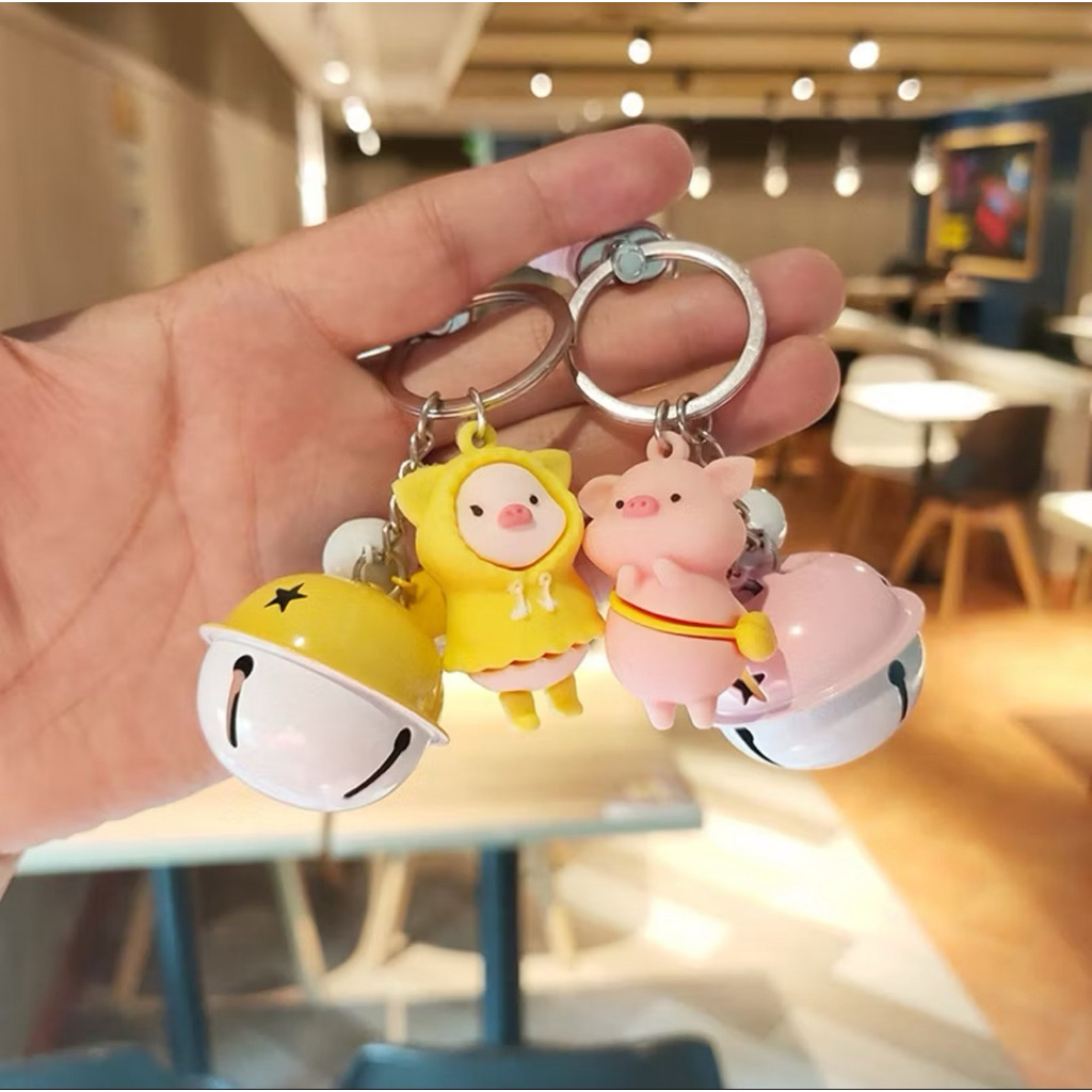 Jual Keychain Raincoat Pig / Gantungan kunci babi lucu | Shopee Indonesia