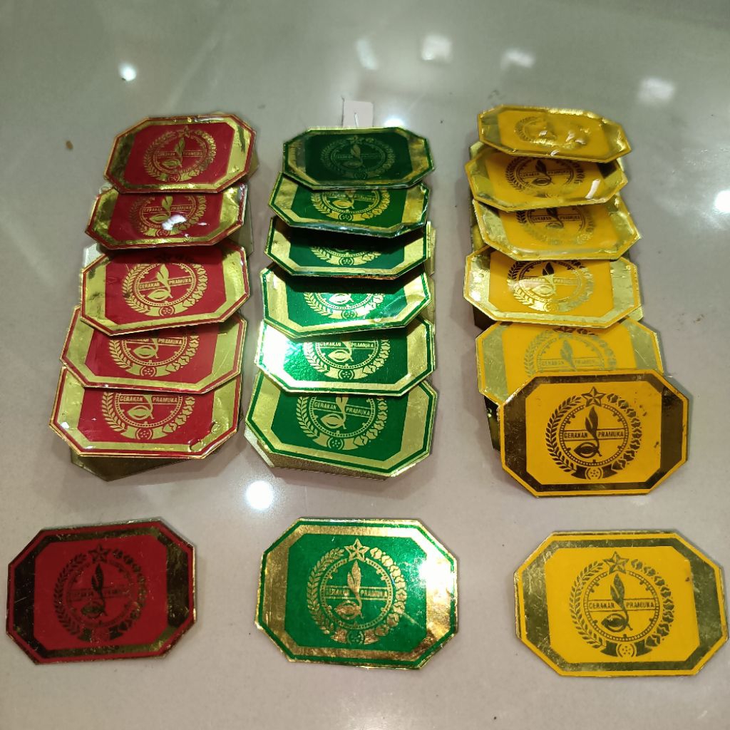 Jual PIN TANDA TOPI RESIN TANDA TOPI BARET PIN TANTOP | Shopee Indonesia