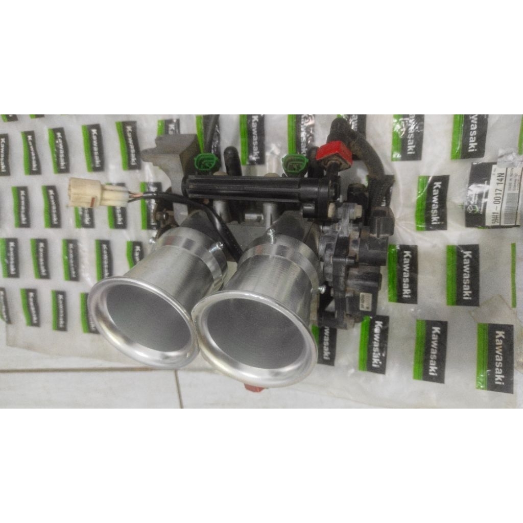 Jual Velocity stack throttle body TB ninja 250 fi old z250 | Shopee ...