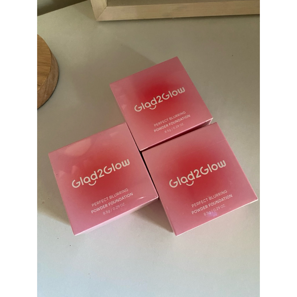 Jual Glad 2 Glow Powder Foundation | Shopee Indonesia