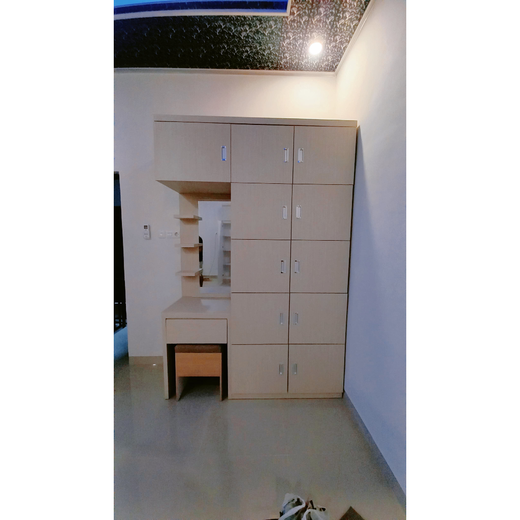 Jual WARDROBE + MEJA RIAS CUSTOM/LEMARI DENGAN MEJA RIAS 2IN 1 | Shopee ...