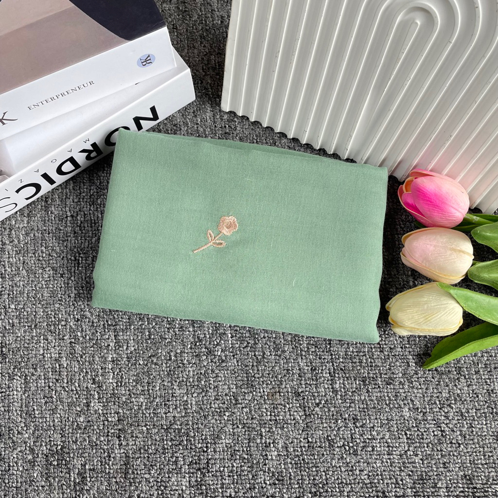 Hijab Segi Empat Paris Motif Bunga Mawar Bordir