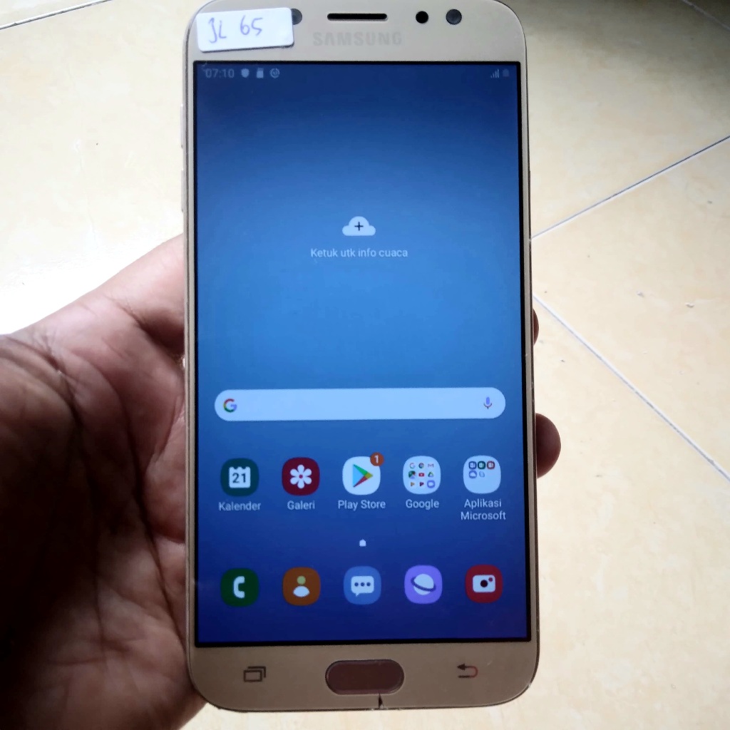 Jual Samsung Galaxy J7 Pro RAM 3GB ROM 32GB Duos 4G LTE BEKAS SEIN ...