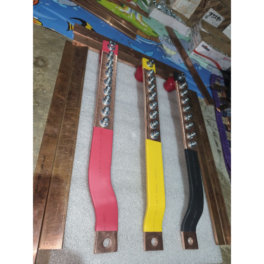 Jual BUSBAR 5×30 UNTUK MCCB 300A/400A SEPAKET RST PANJANG 35CM | Shopee ...