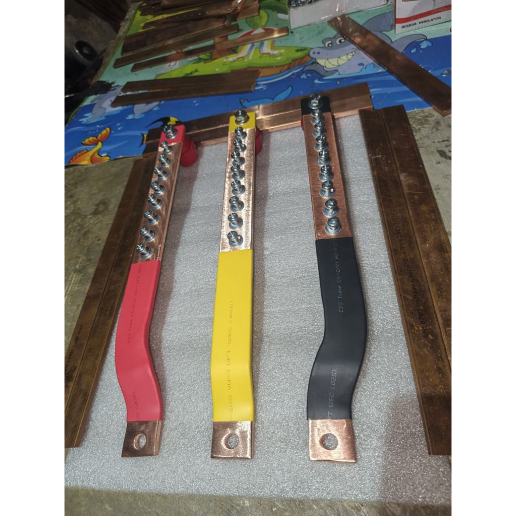 Jual BUSBAR 5×30 UNTUK MCCB 300A/400A SEPAKET RST PANJANG 35CM | Shopee ...
