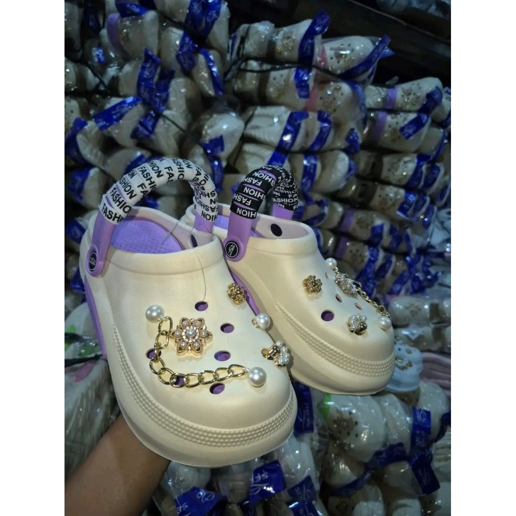 Jual SEBO Sandal Baim Wanita Motif Goofy Kekinian Anti-selip Model ...