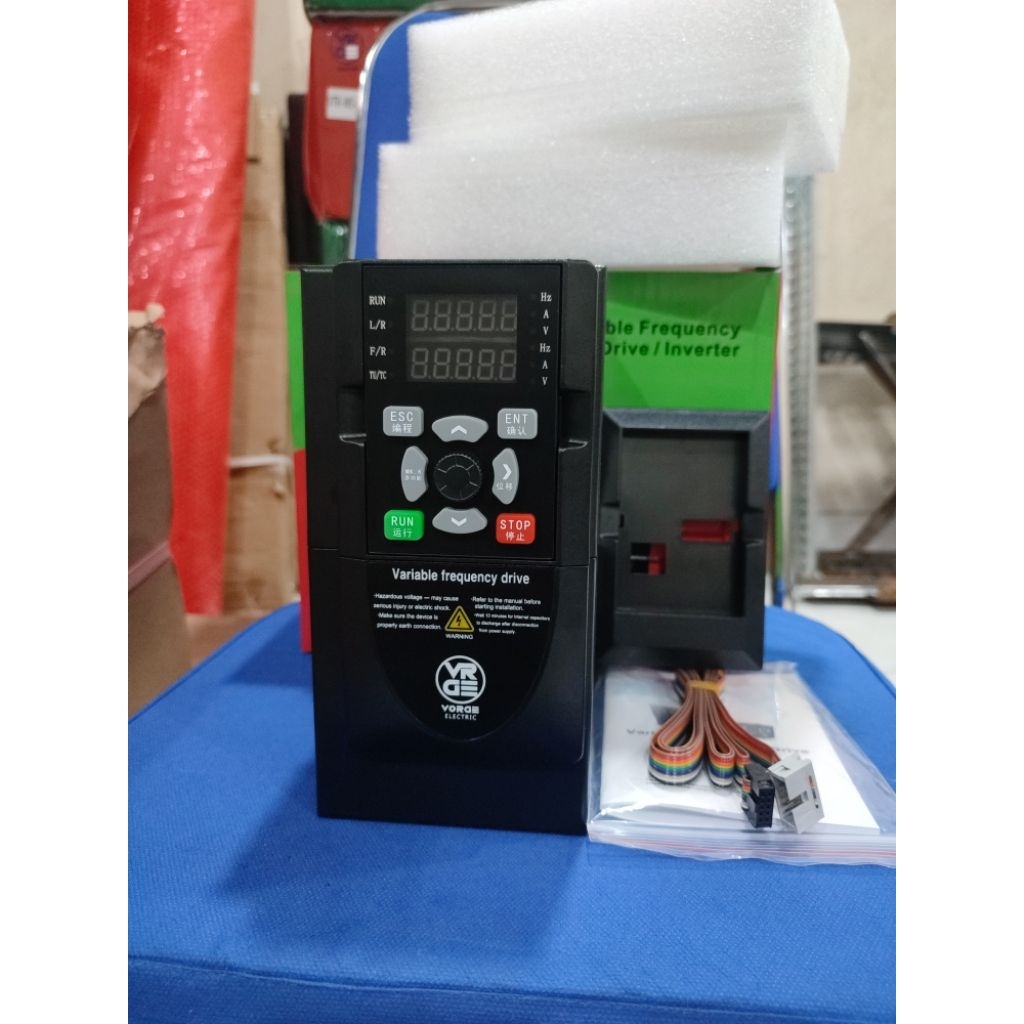 Jual Motor Inverter FV20-0075G 7.5KW 380V 3P Three Phase VFD Variable ...