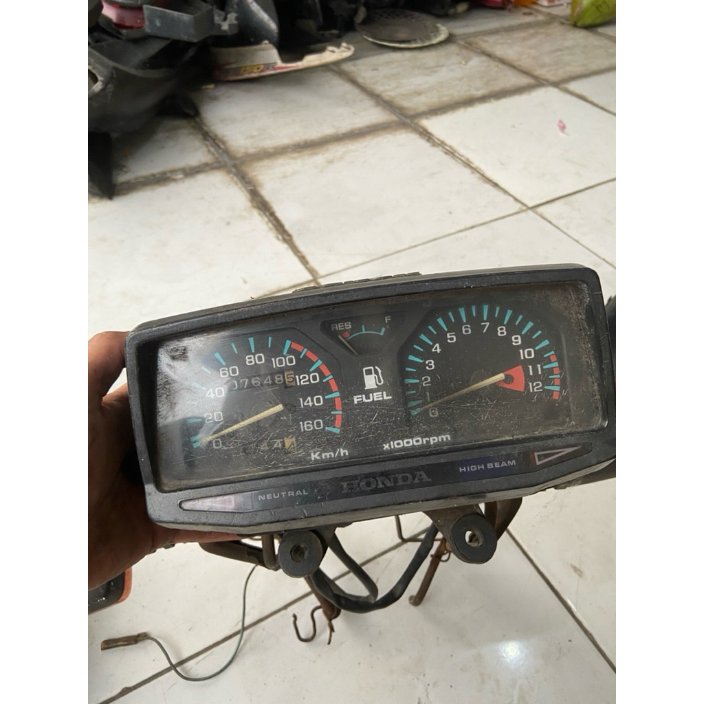 Jual spidometer original copotan Gl max utuh | Shopee Indonesia