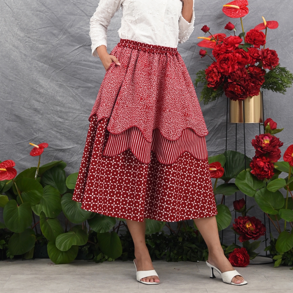 Jual NONA RARA - Tila Skirt Garut Merah Putih P0542, Rok batik wanita ...