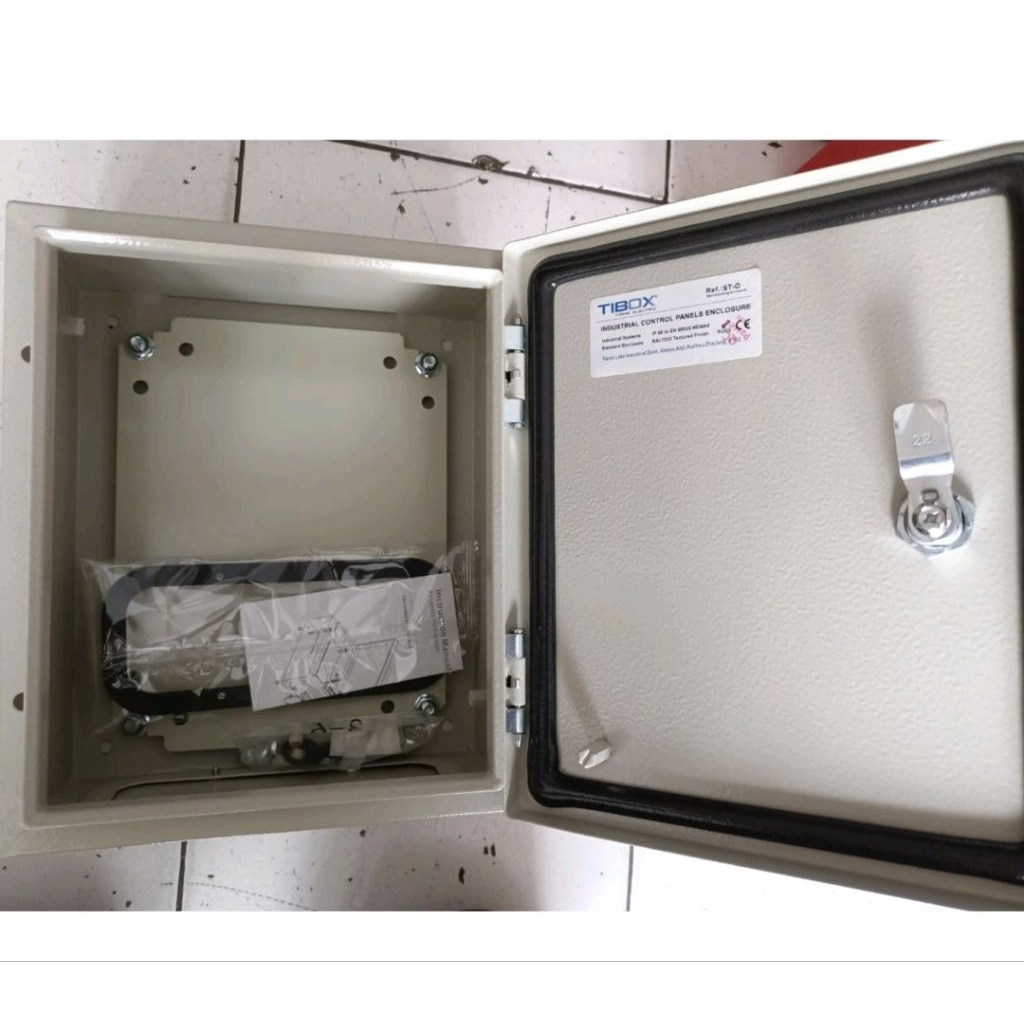 Jual Tibox Box Panel Besi 300x250x150 Steel H300 x W250 x D150 Tibox T ...
