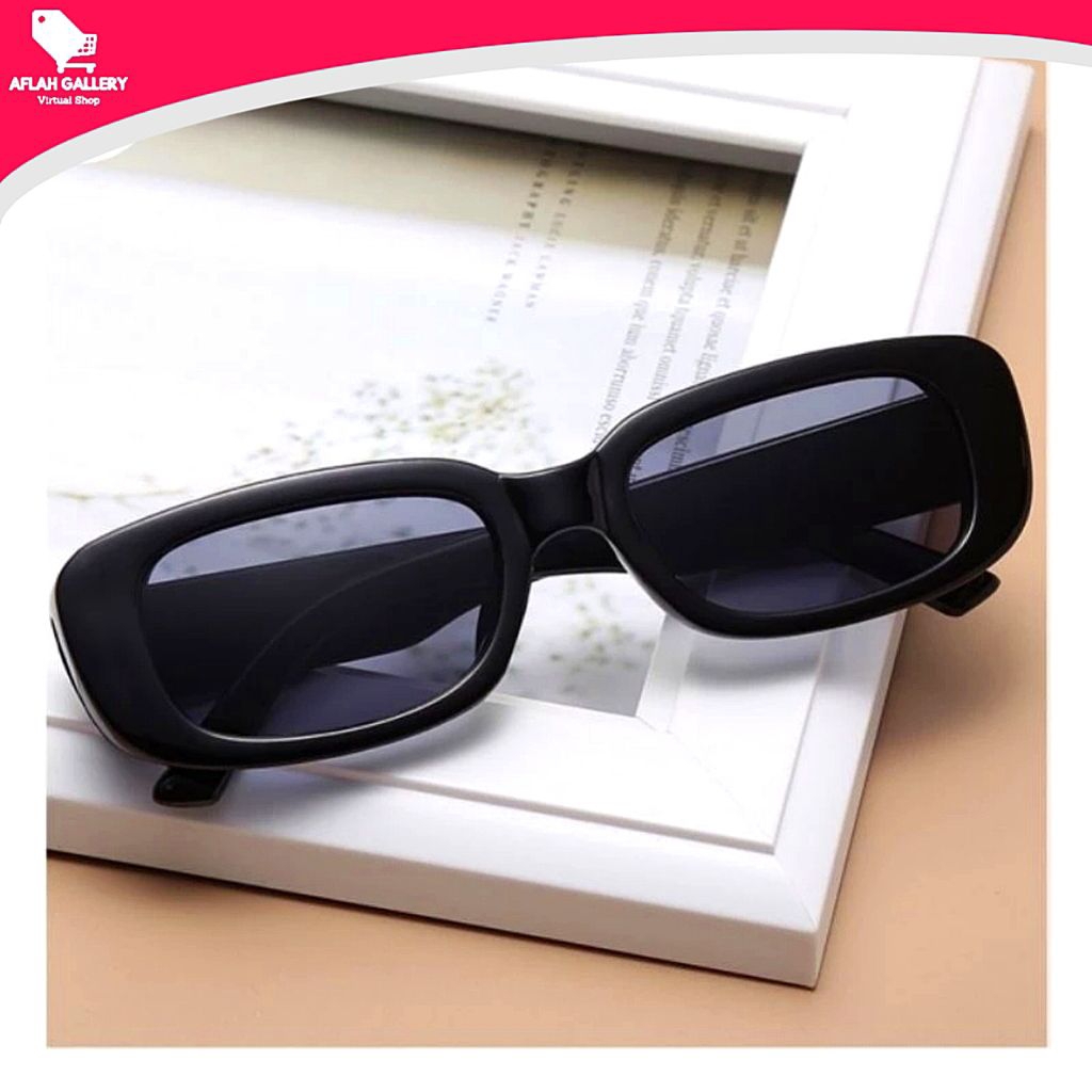 Jual Kcamata Hitam Retro small square viral trending glasses termurah ...