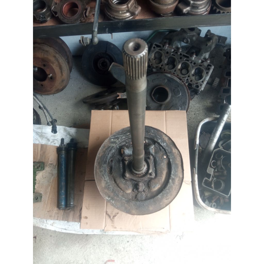 Jual As Roda Belakang Mitsubishi Colt T120 Lama Copotan ORIGINAL ...